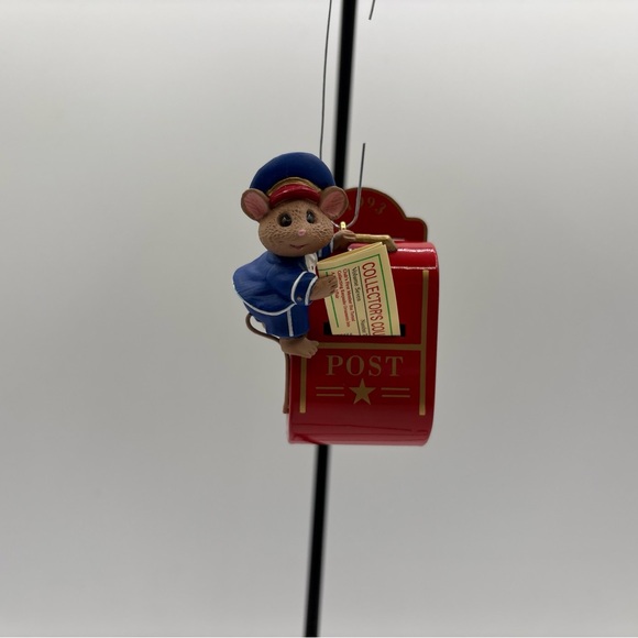 Hallmark Keepsake Ornament Collector’s Club Dated 1993 Vintage It’s In The Mail - Picture 1 of 12